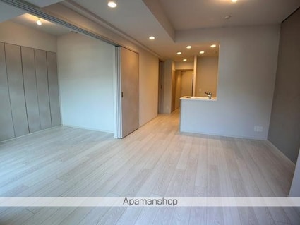 ルフォンプログレ志村坂上[2LDK/55.55m2]のリビング・居間1