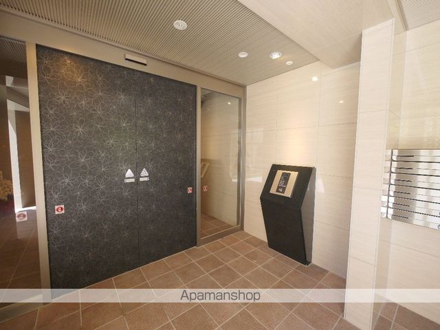 LA MAISON LUMIEREの玄関写真