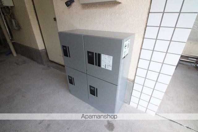 サンシャイン郡元の玄関写真