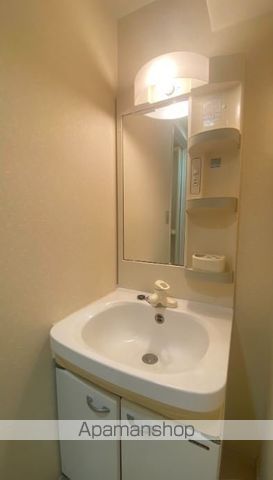 スプランドゥール新屋敷の内装写真