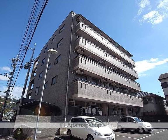 リベラシオン稲荷の外観写真