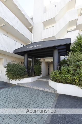 メゾンドエクセルの玄関写真