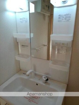 ノース　プリムラ[2LDK/56.47m2]の玄関