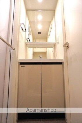 東京都中央区日本橋横山町[1LDK/30.6m2]の洗面所