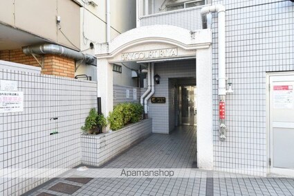 東京都台東区千束３丁目[1R/16.1m2]のエントランス2