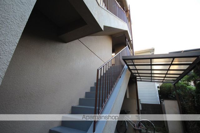 マンション華の玄関写真