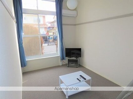 レオパレスポーラスター[1K/19.87m2]のリビング・居間1