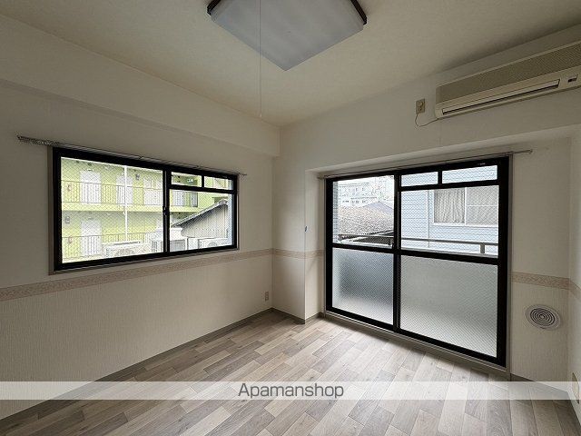 スカイNフルタの内装写真