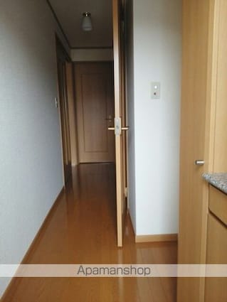 ガーネット[1LDK/50.07m2]の玄関