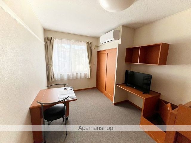 レオパレスYカネミツ 二番館の内装写真