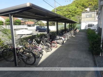 和歌山県和歌山市秋葉町[3LDK/73.69m2]の共用部4