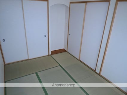 マリベール中須賀[2LDK/70m2]の内装8