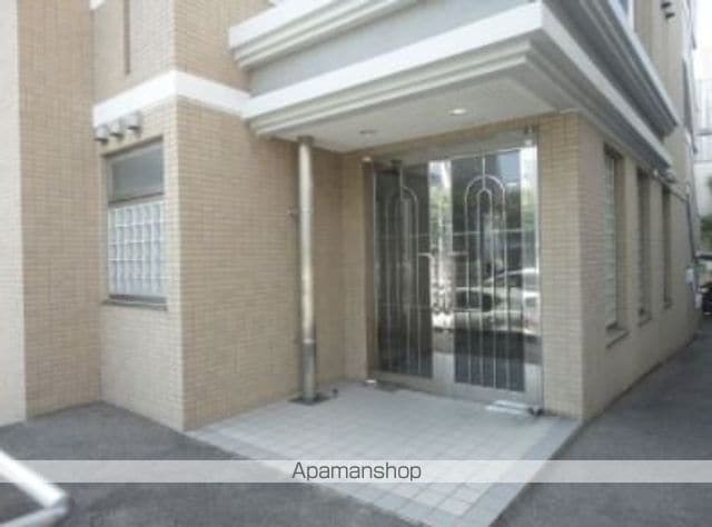 YSマンションの玄関写真