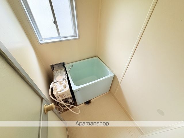 フラワーハイツ小松島の内装写真