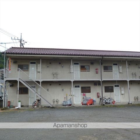 佐藤アパートの玄関写真