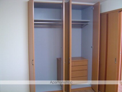 リュミエール[1LDK/45.63m2]の収納