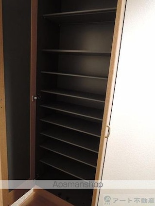 ブライム北斎院[3LDK/75m2]の内装3