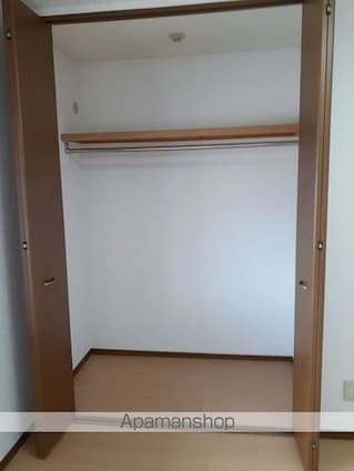 Ｔ．レックス[2LDK/60.86m2]の収納