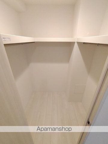 スプランディッド新大阪VIIIの内装写真
