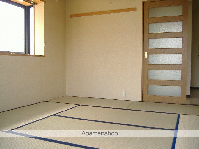シャインパレス中村の内装写真