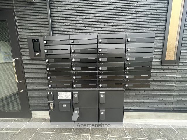 ST.RESIDENCE南津の辺の玄関写真