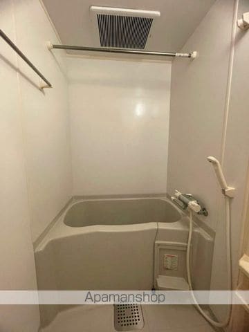 グラビスコート十日市の内装写真