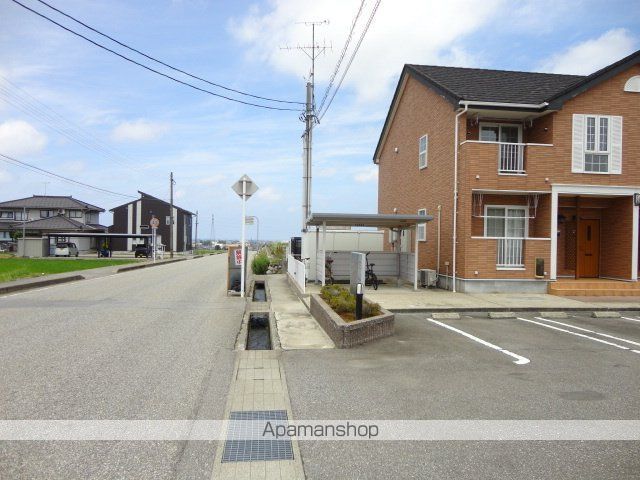 グリーミングヒルBの外観写真