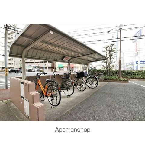 パレスロゼの外観写真