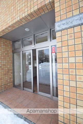 シャンノール平和通の玄関写真