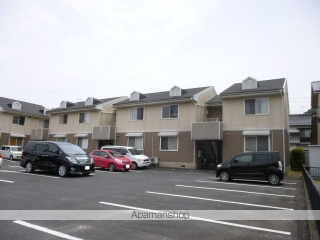 アーバン ツインピア 2棟の外観写真