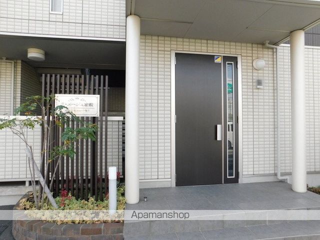 ラ・メージュ倉敷の玄関写真