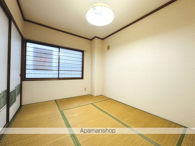 シャルム八幡Iの内装写真