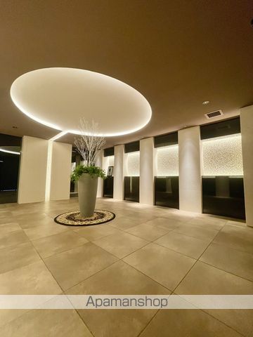 ESーGRANDE長居パークフロントの玄関写真
