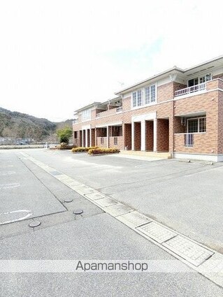 オリージャ　Ｃ[2LDK/58.86m2]の駐車場1