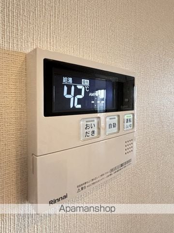 CINQ BLANCの内装写真