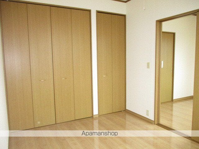 レオニードの内装写真