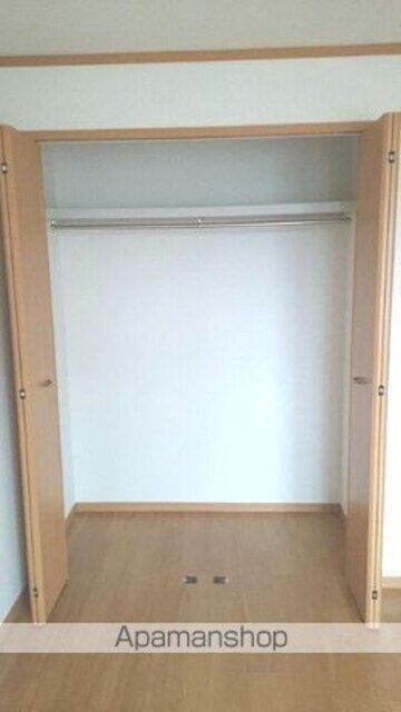 フィオーレ．Ｋ　Ｂ[2LDK/56.6m2]の収納