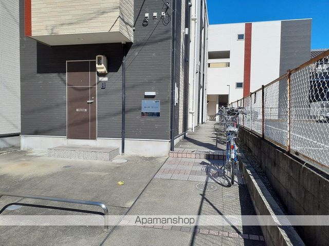 カーサさくらIの玄関写真