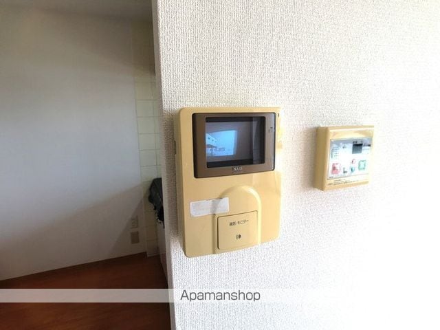 フォブール沖の内装写真