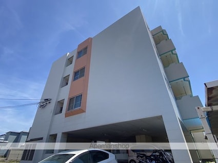 サン・マンション[2LDK/48.57m2]の外観3