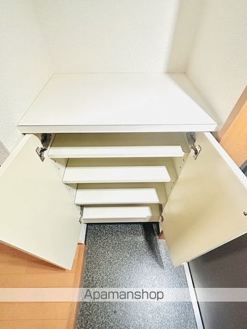 オマージュの内装写真