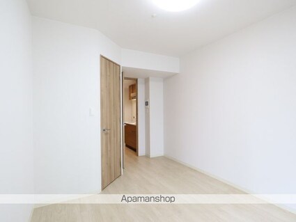 愛知県名古屋市東区泉１丁目[1K/27.41m2]の内装3