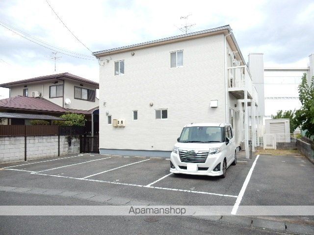 岡本アパートの外観写真