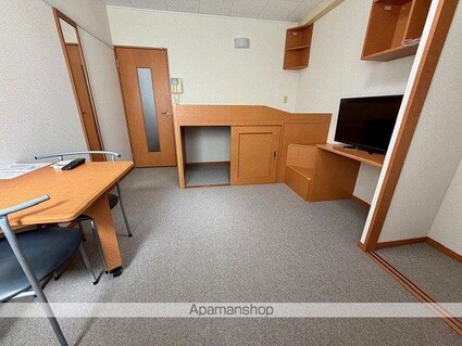 レオパレスベルヴィル[1K/21.81m2]のリビング・居間2