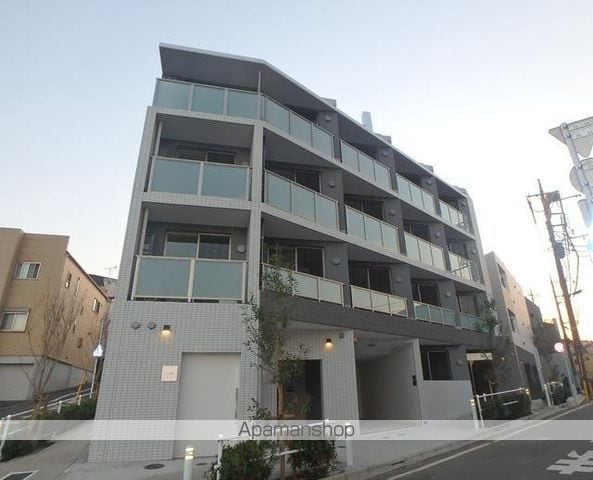La Douceur赤塚の玄関写真