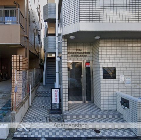 クリオ横須賀中央壱番館の玄関写真