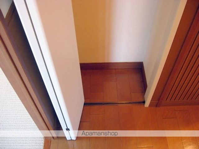 名次町ロジュマンの内装写真