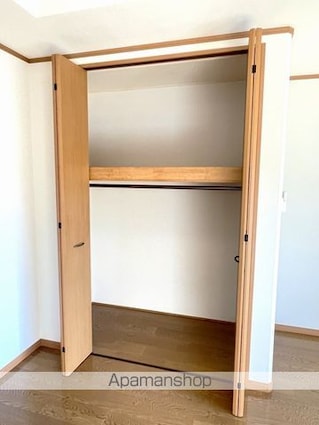 イーウイングＳ[1K/26.49m2]の収納