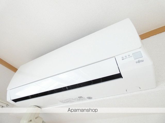 ペルペートIIの内装写真