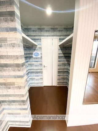 ルアーナスクエア[1LDK/56.72m2]の収納